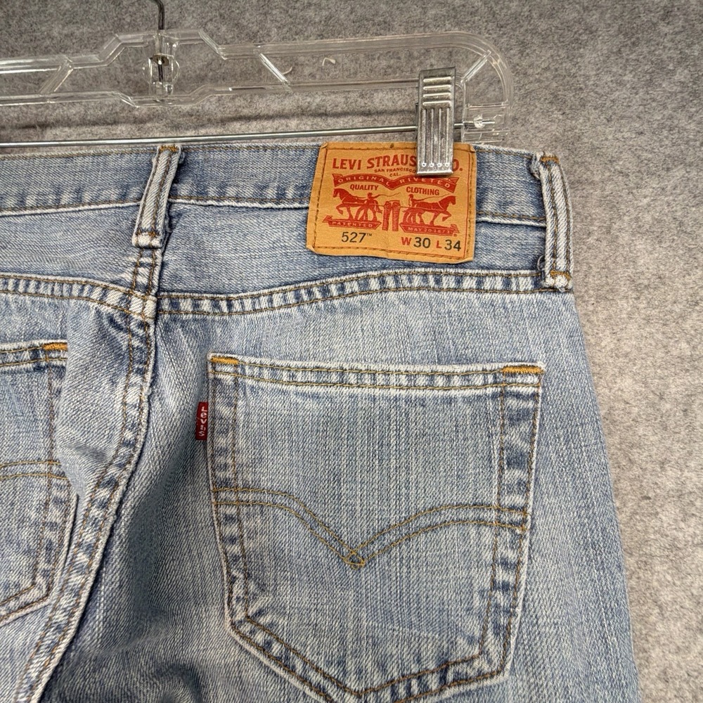 Levis 527 Slim Bootcut Jeans Mens 30x26 Blue Denim Medium Wash Raw Hem - Picture 5 of 10